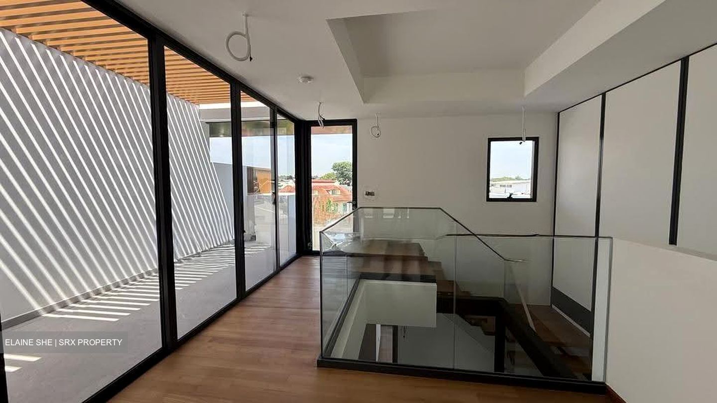 Seletar Hills Estate (D28), Terrace #621970991